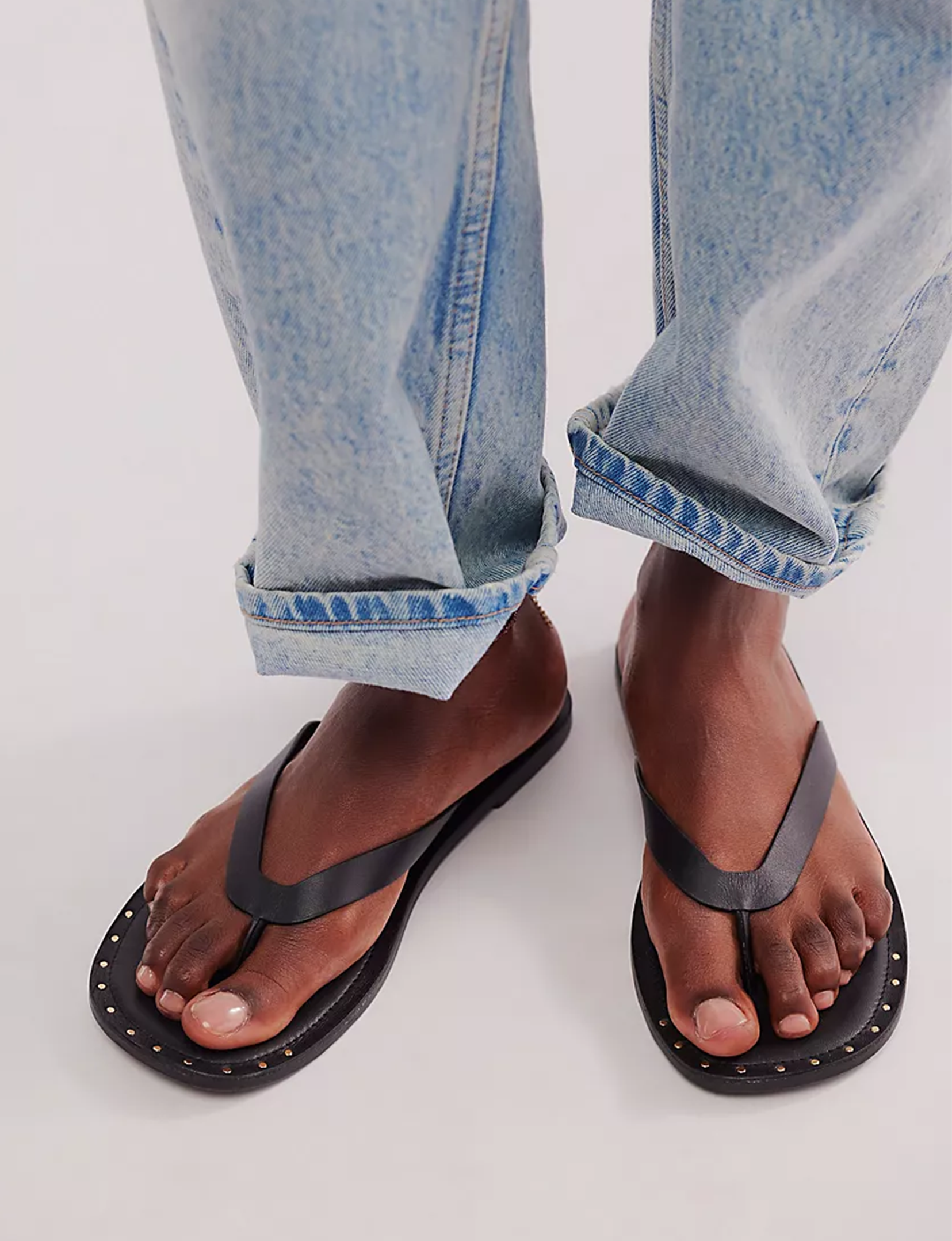 Sona Thong Sandal, Black